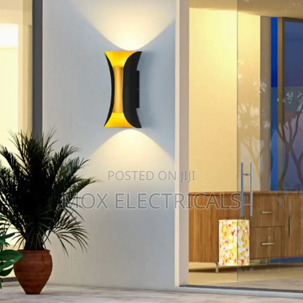 Up and Down Outdoor/Indoor Wall Light