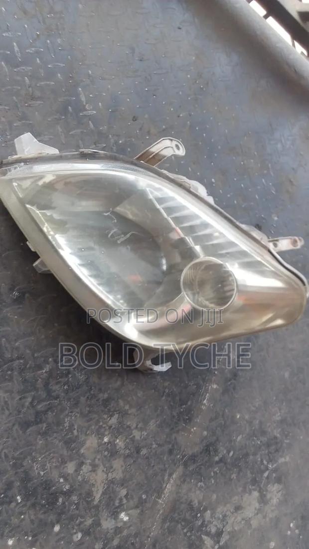 Raum Headlights - main view