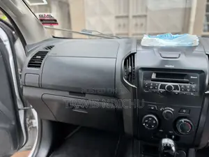 Isuzu D-MAX 2018 White