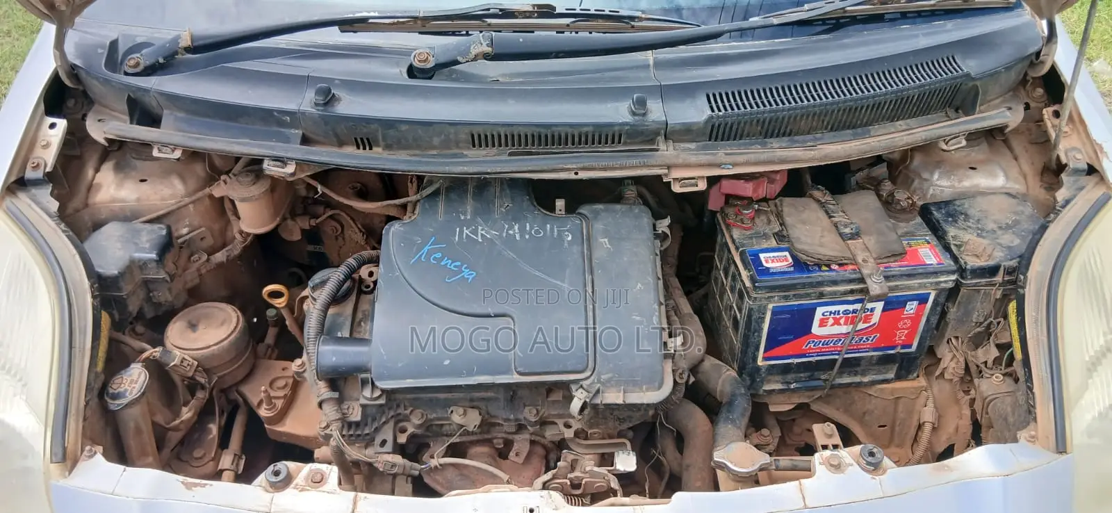 Toyota Vitz 2008 Silver
