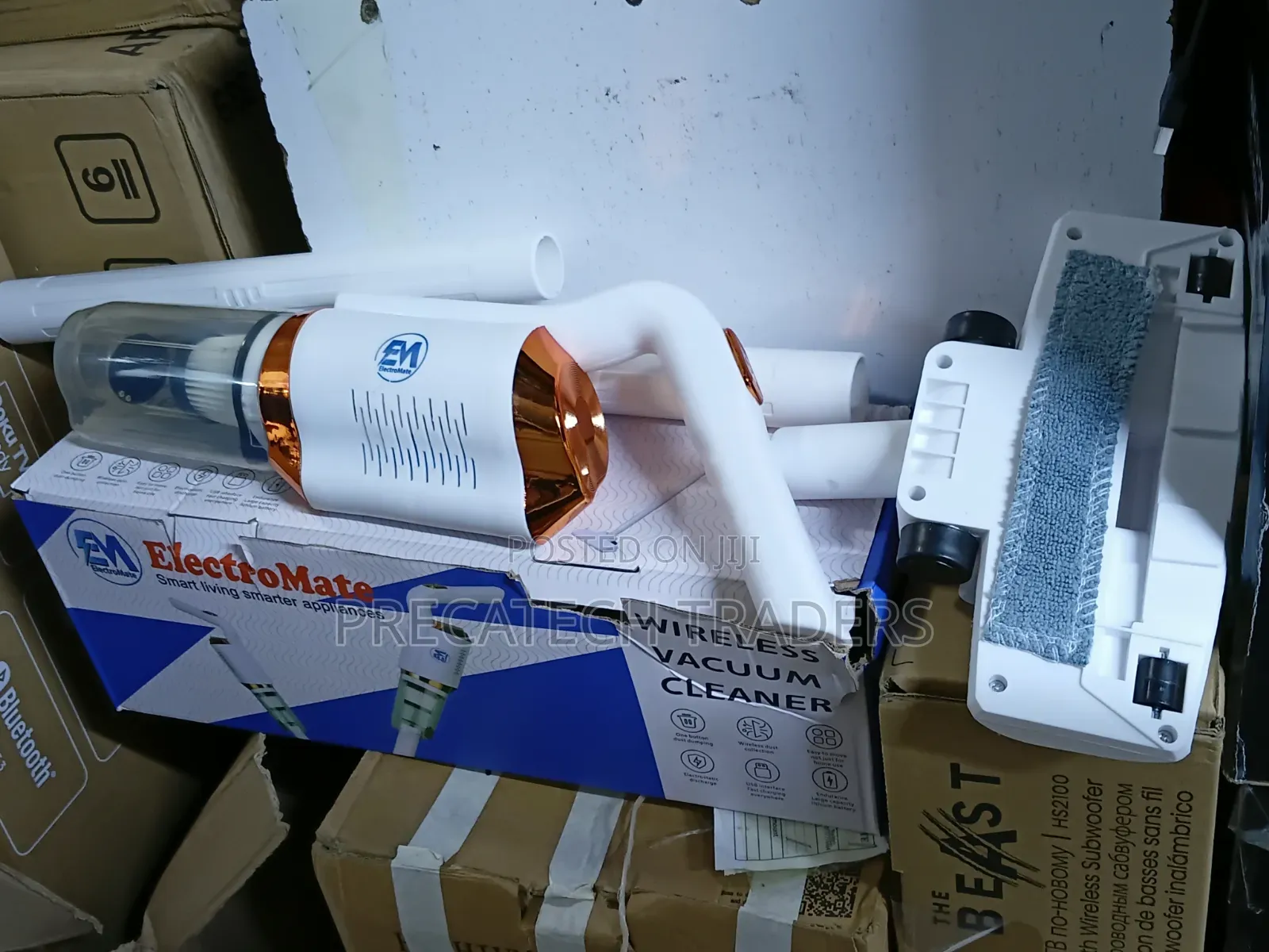 Electromate Portable Wireless Vacuum Cleaner