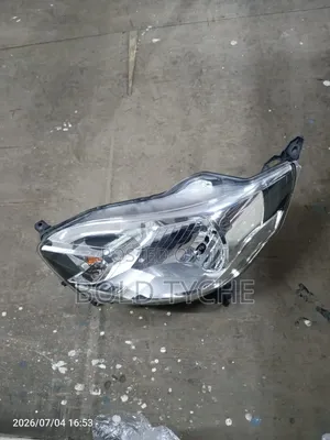 Nissan Dayz Rooks Headlight