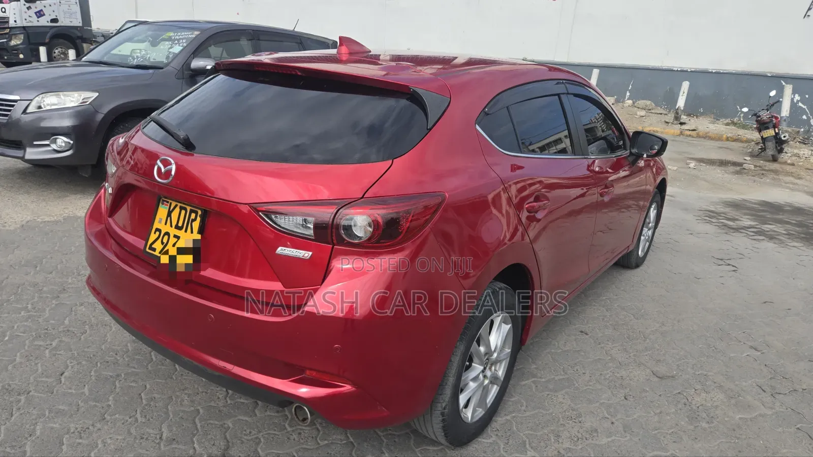 Mazda Axela 2017 Red