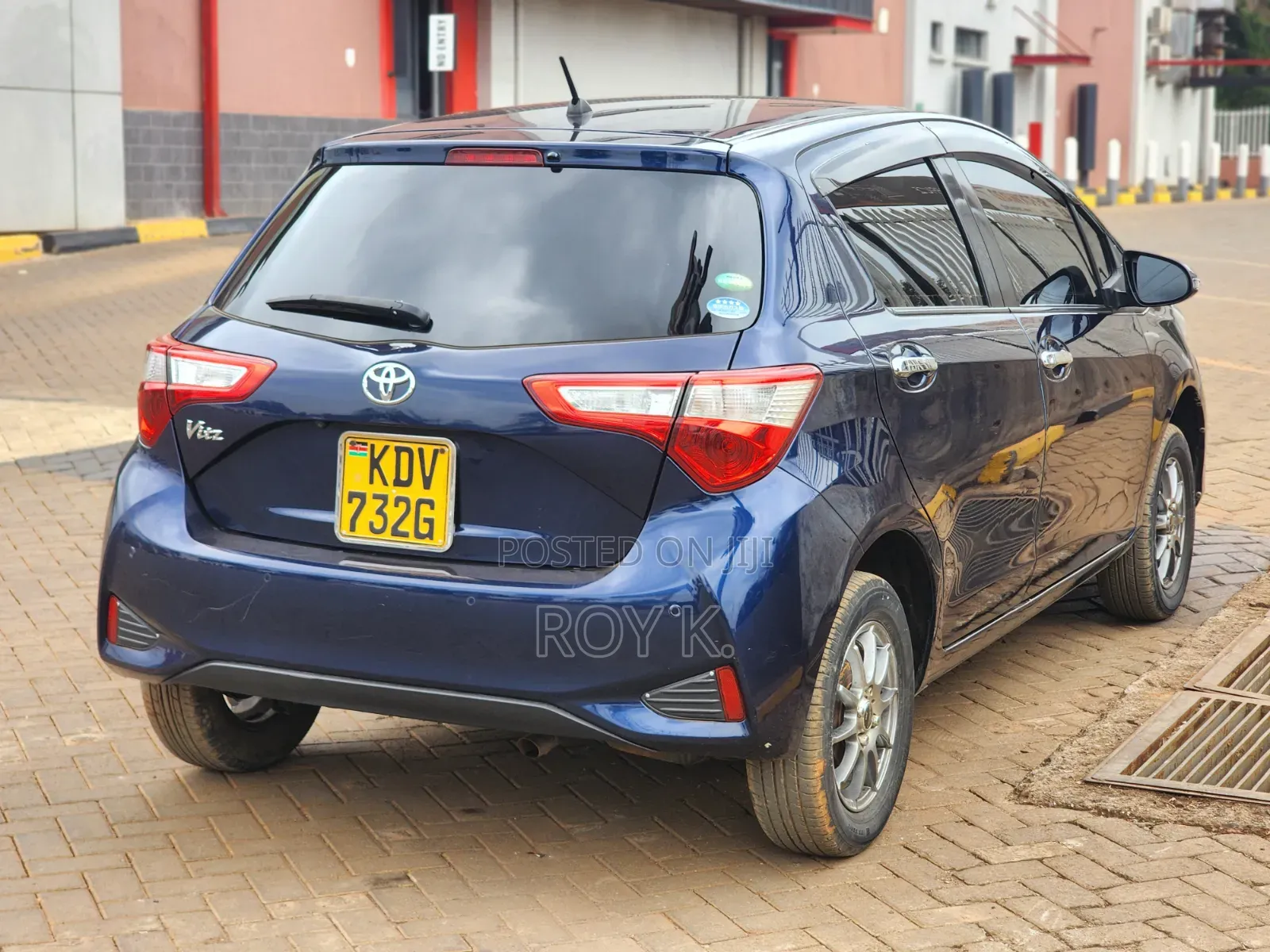 Toyota Vitz 1.3 FWD 5dr 2019 Blue