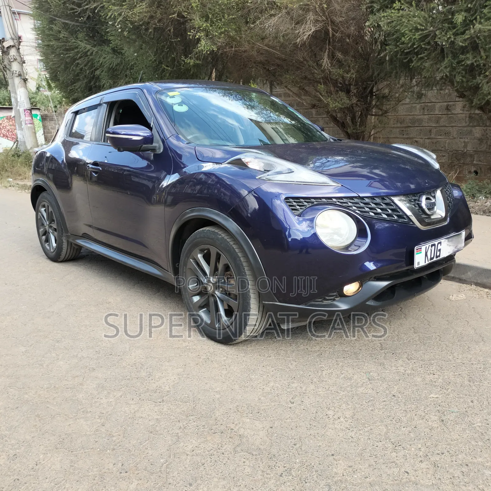 Nissan Juke S 4dr Hatchback (1.6L 4cyl Turbo CVT) 2015 Purple