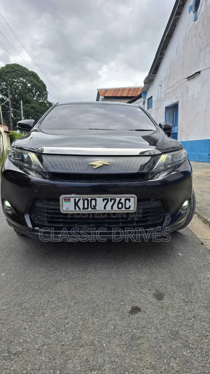 Toyota Harrier 2017 Burgundy