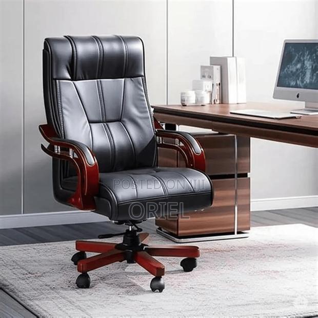Leather Manager Office Chair - thumbnail 2
