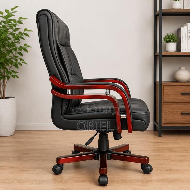 Leather Manager Office Chair - thumbnail 3