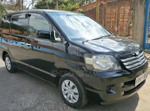 Toyota Noah 2.0 FWD (8 Seater) 2004 Black
