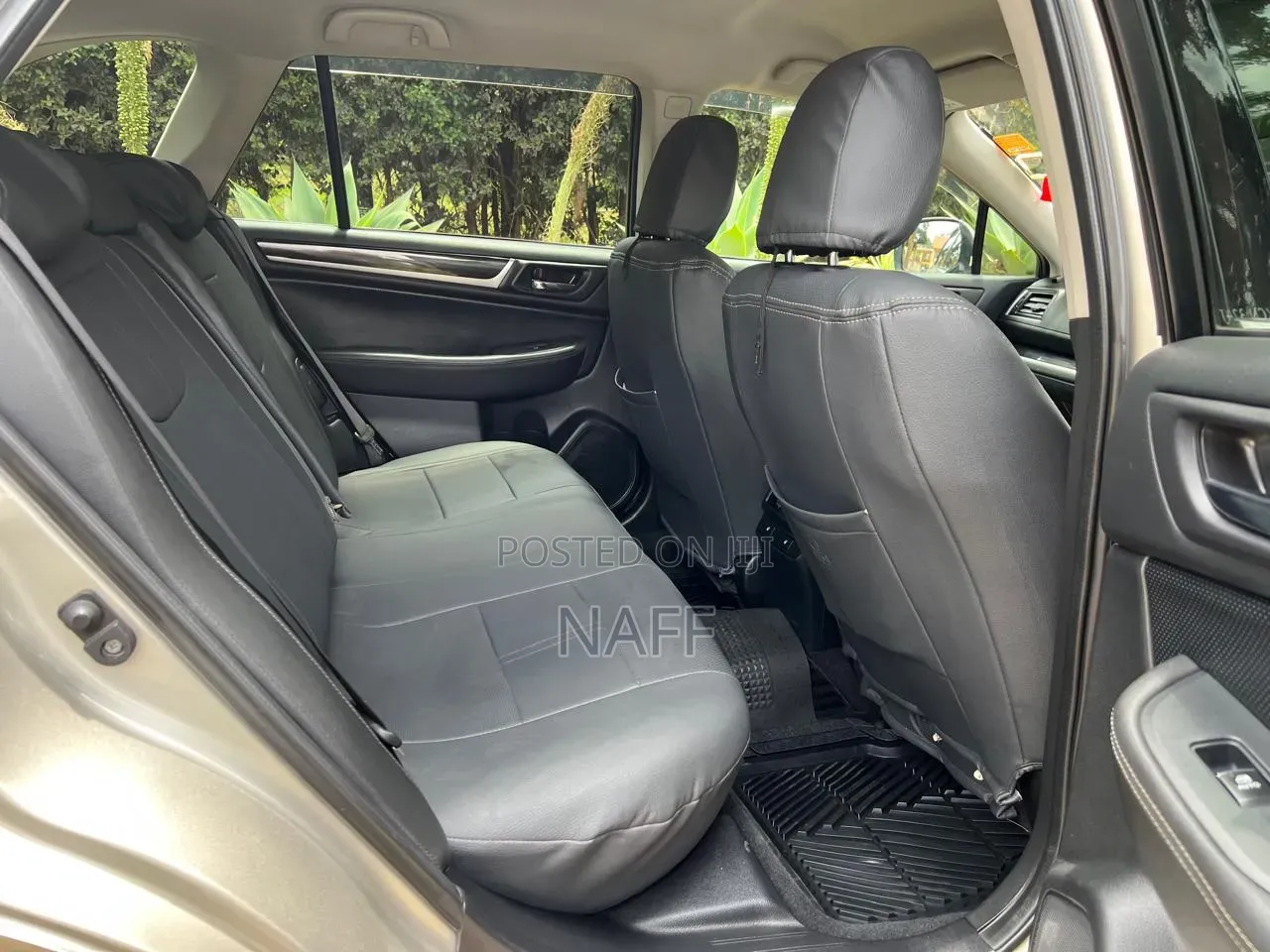 Subaru Outback 2.5i Limited 4dr Wagon AWD (2.5L 4cyl CVT) 2015 Gold