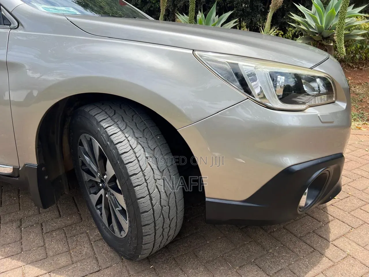 Subaru Outback 2.5i Limited 4dr Wagon AWD (2.5L 4cyl CVT) 2015 Gold