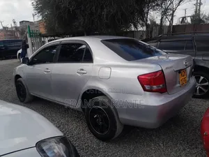 Toyota Axio 2010 Silver