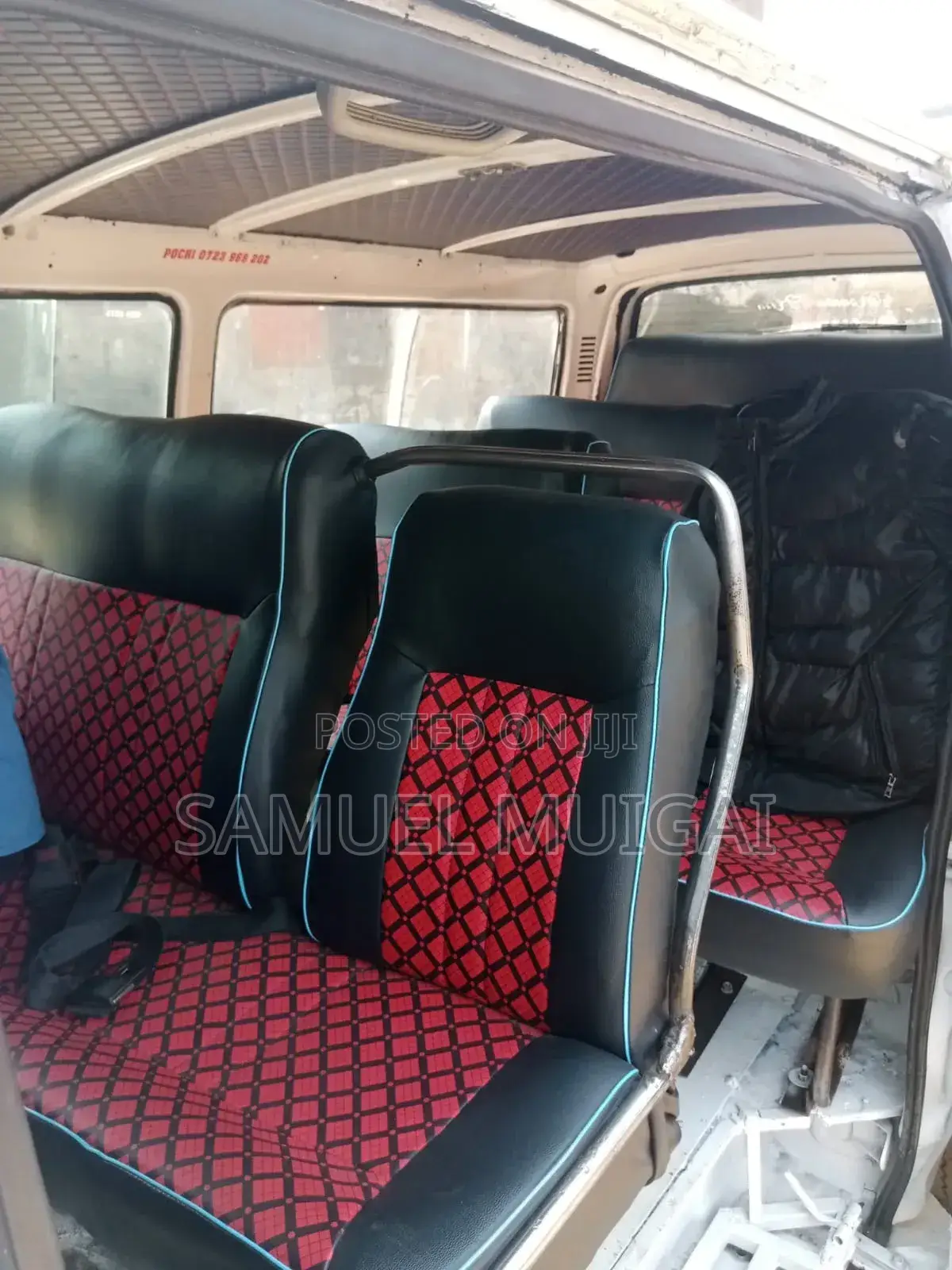 Toyota HiAce 2000 White