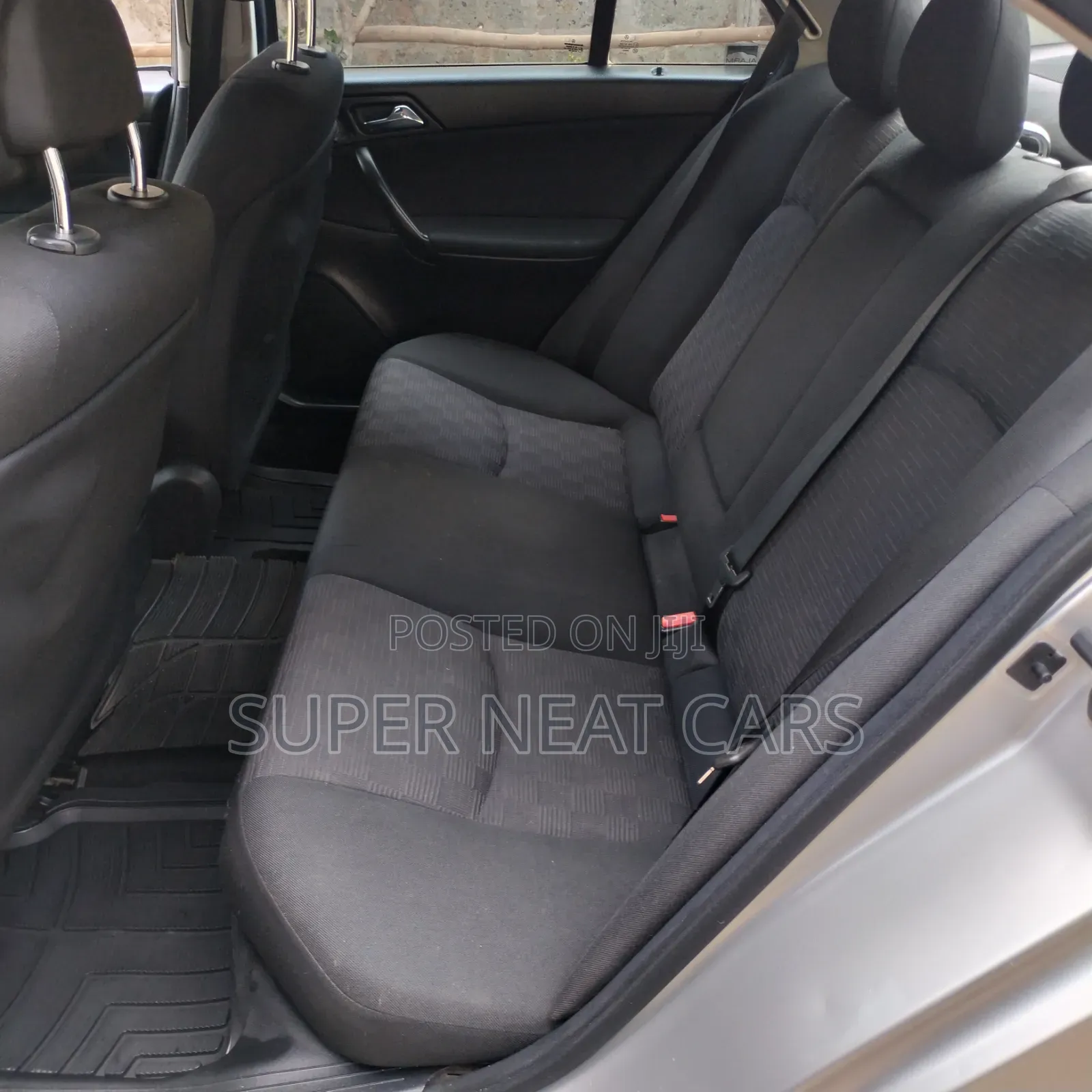 Mercedes-Benz C180 2006 Silver