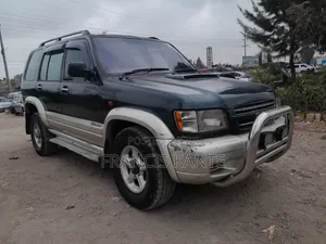 Isuzu Trooper 1998 Green
