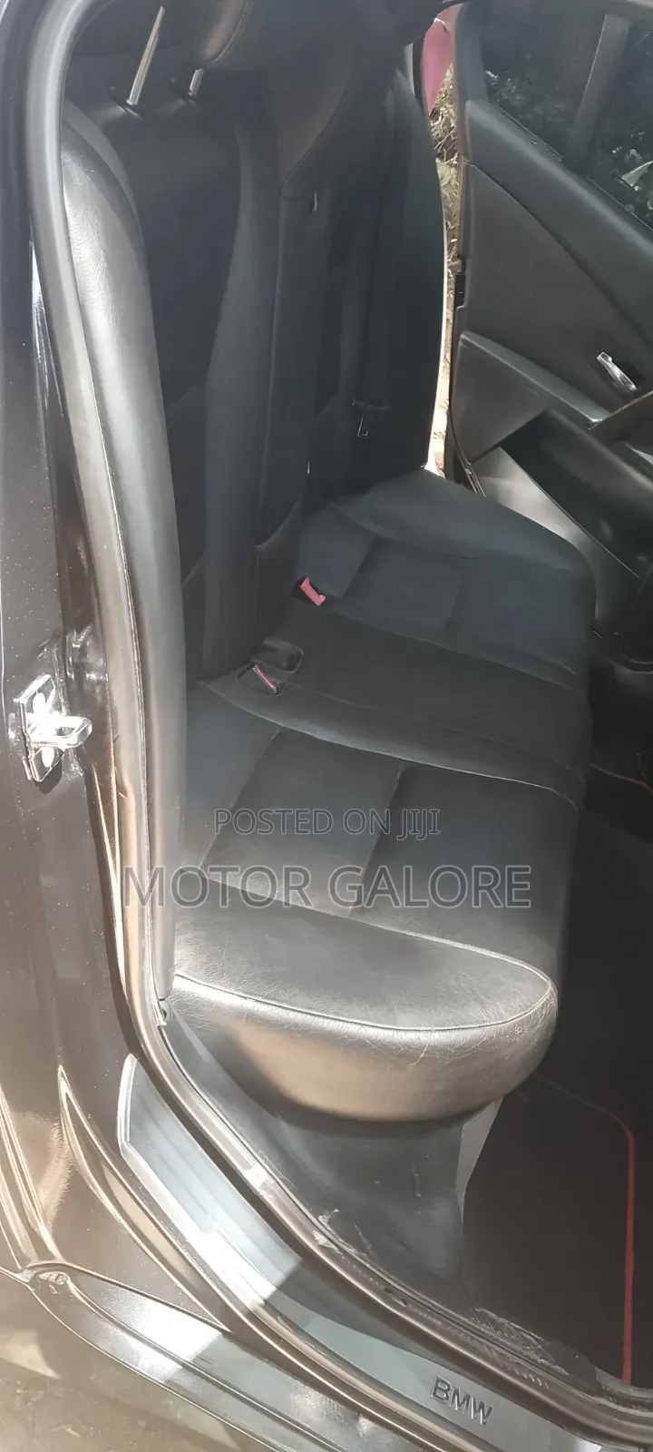 BMW 525i 2004 Black
