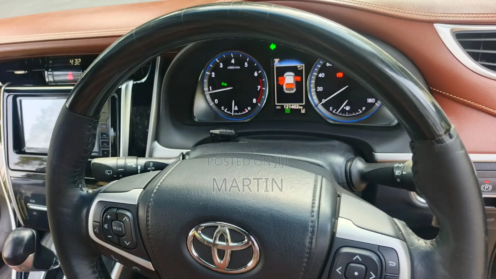 Toyota Harrier 2.0 2018 Black