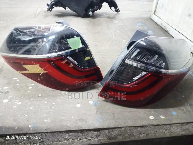 Honda Shuttle 2018 Taillights - thumbnail 2