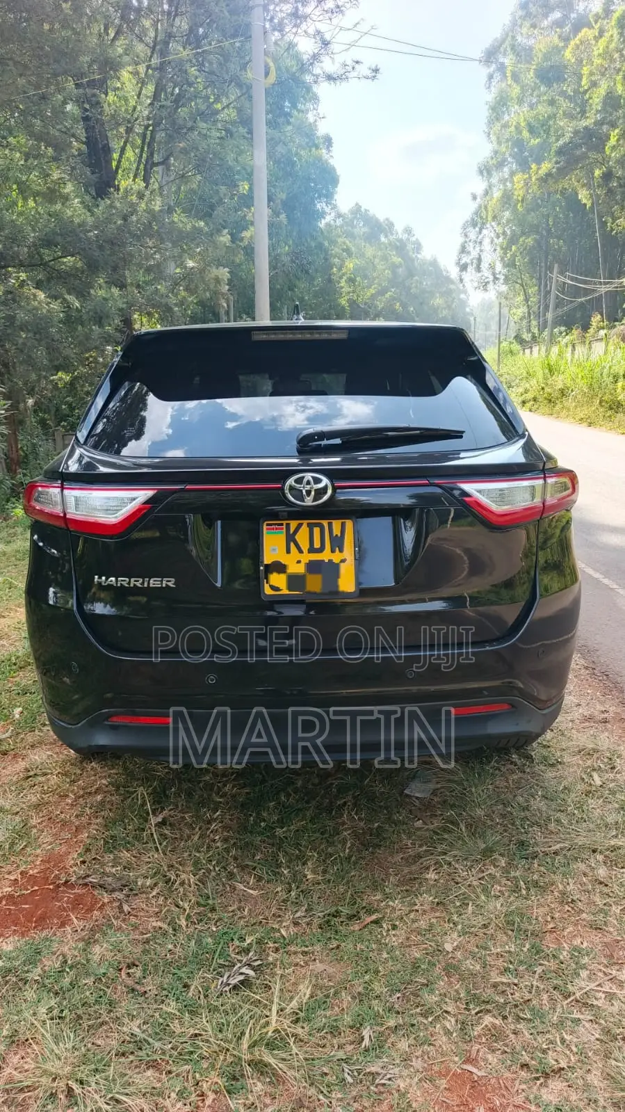 Toyota Harrier 2.0 2018 Black