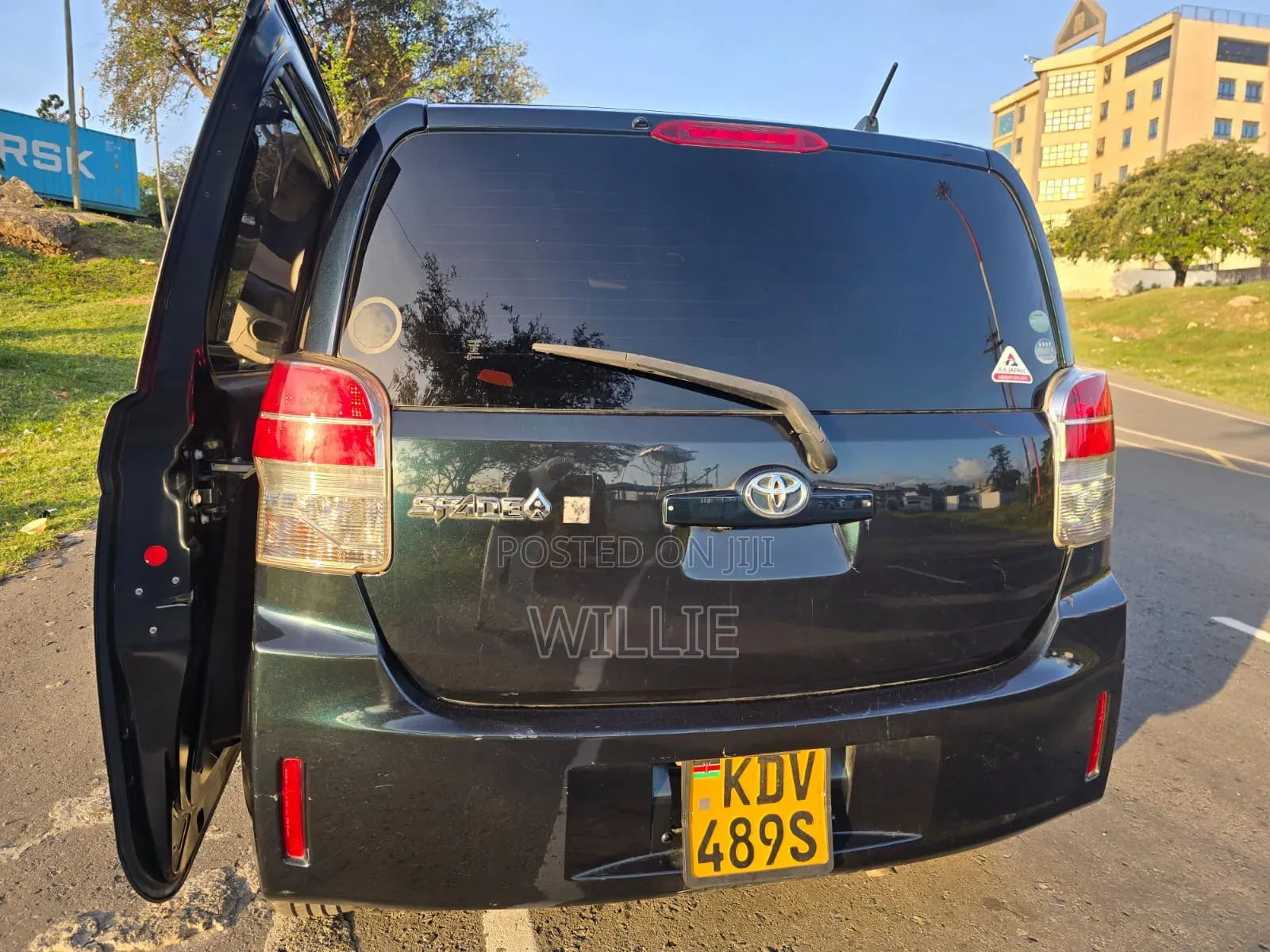 Toyota Spade 2018 Black