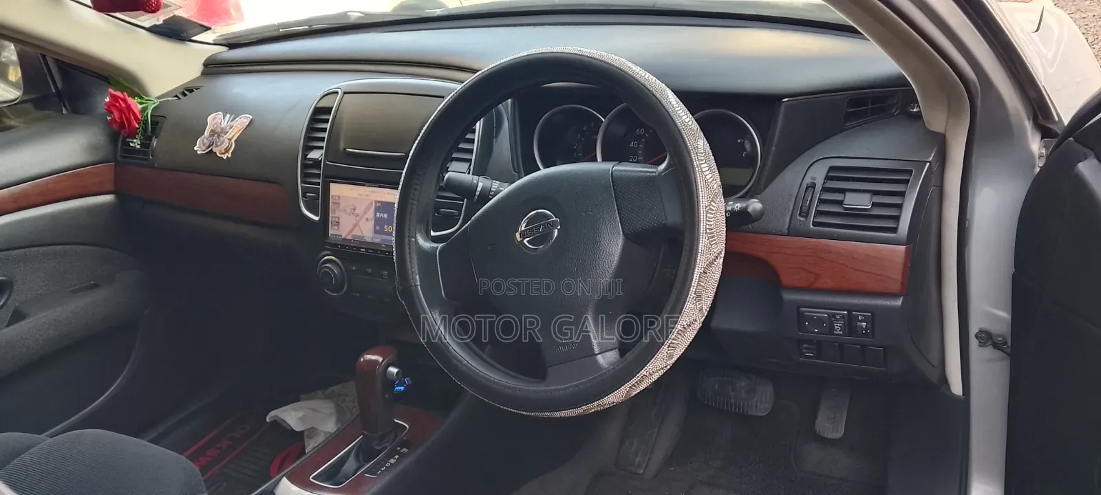 Nissan Bluebird 2012 Silver
