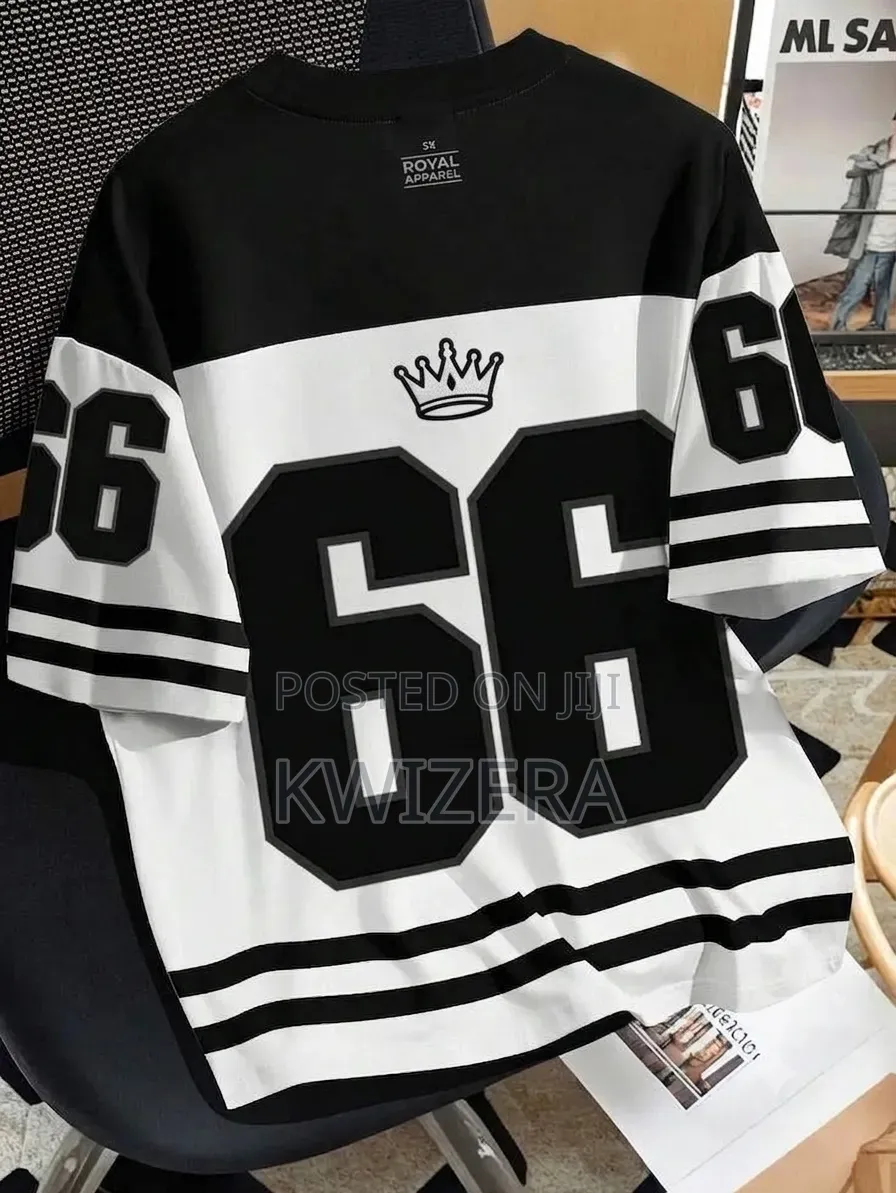 ​Trendy Black White "King 66" Oversized Graphic T-Shirt