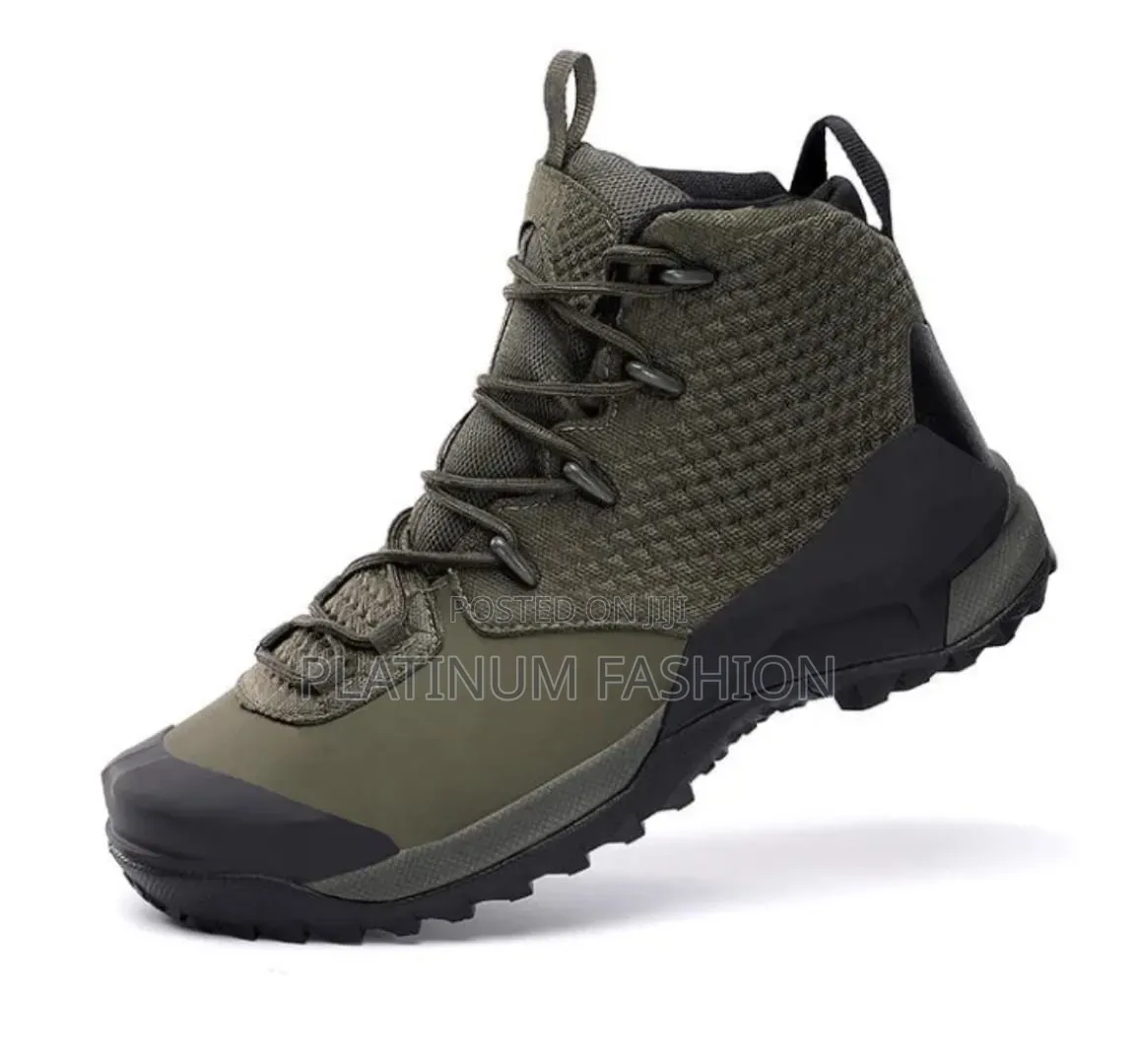 Undearmour Boots