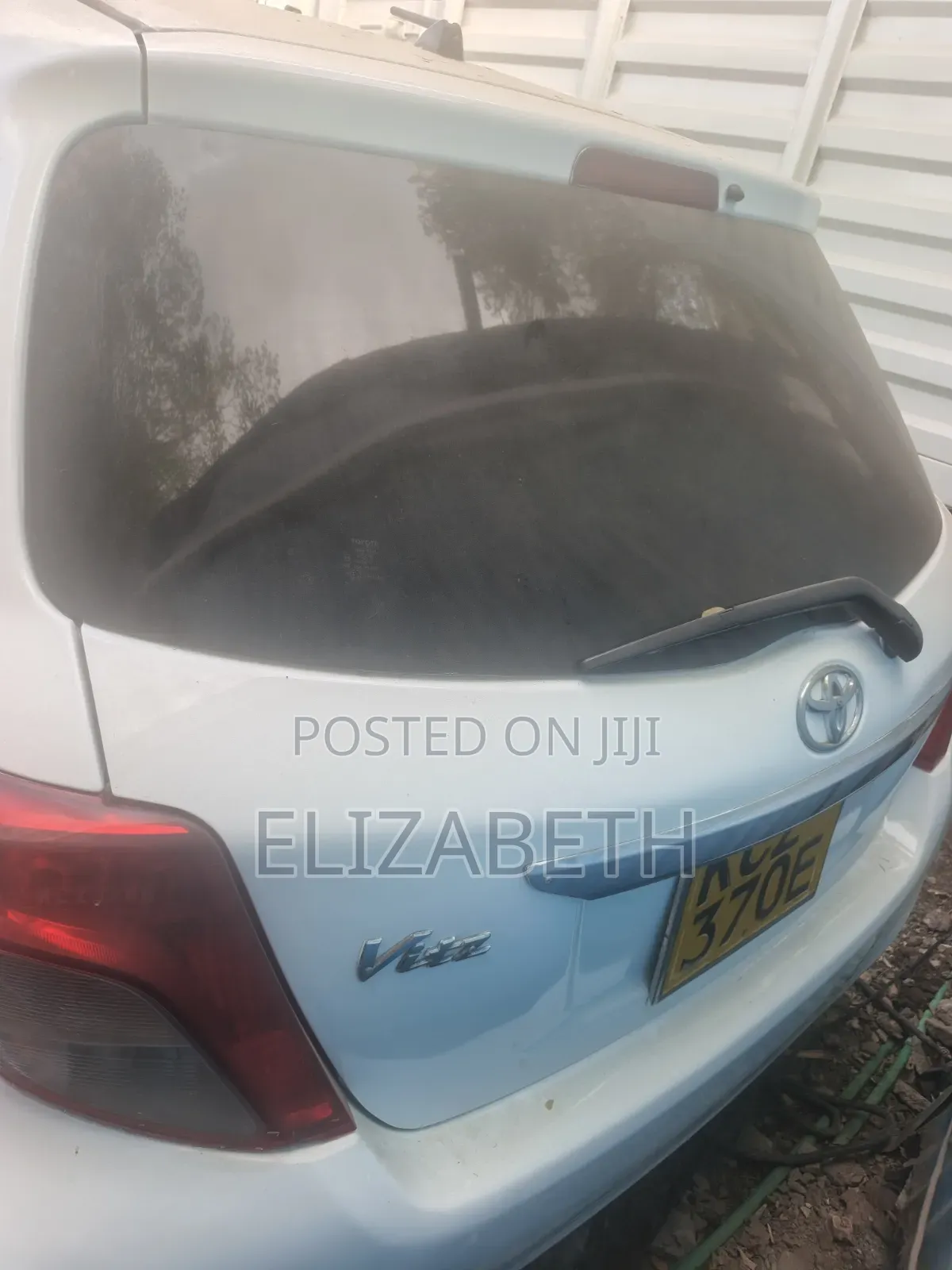 Toyota Vitz 2013 White