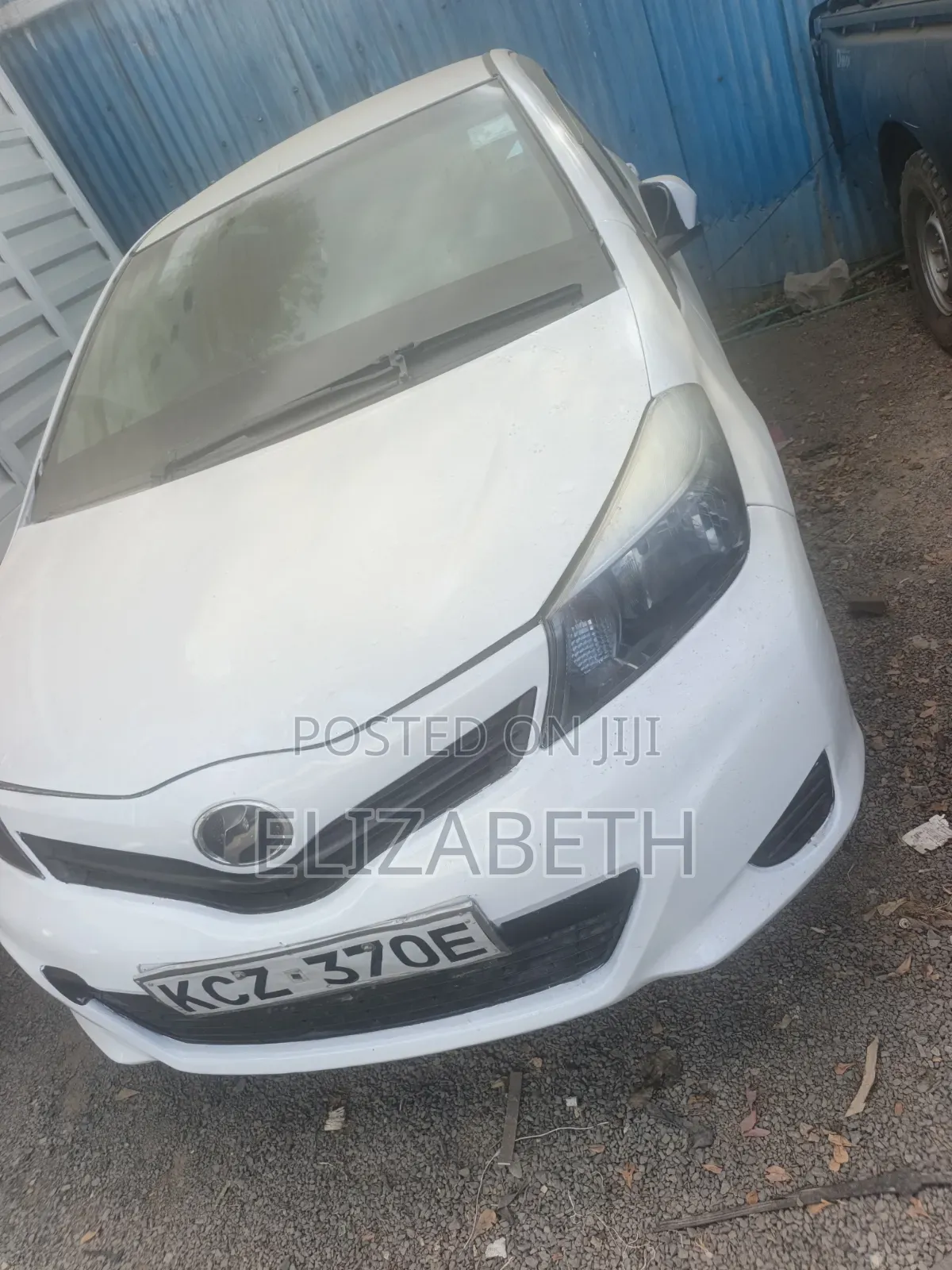 Toyota Vitz 2013 White