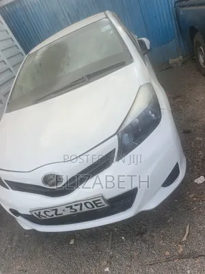 Toyota Vitz 2013 White