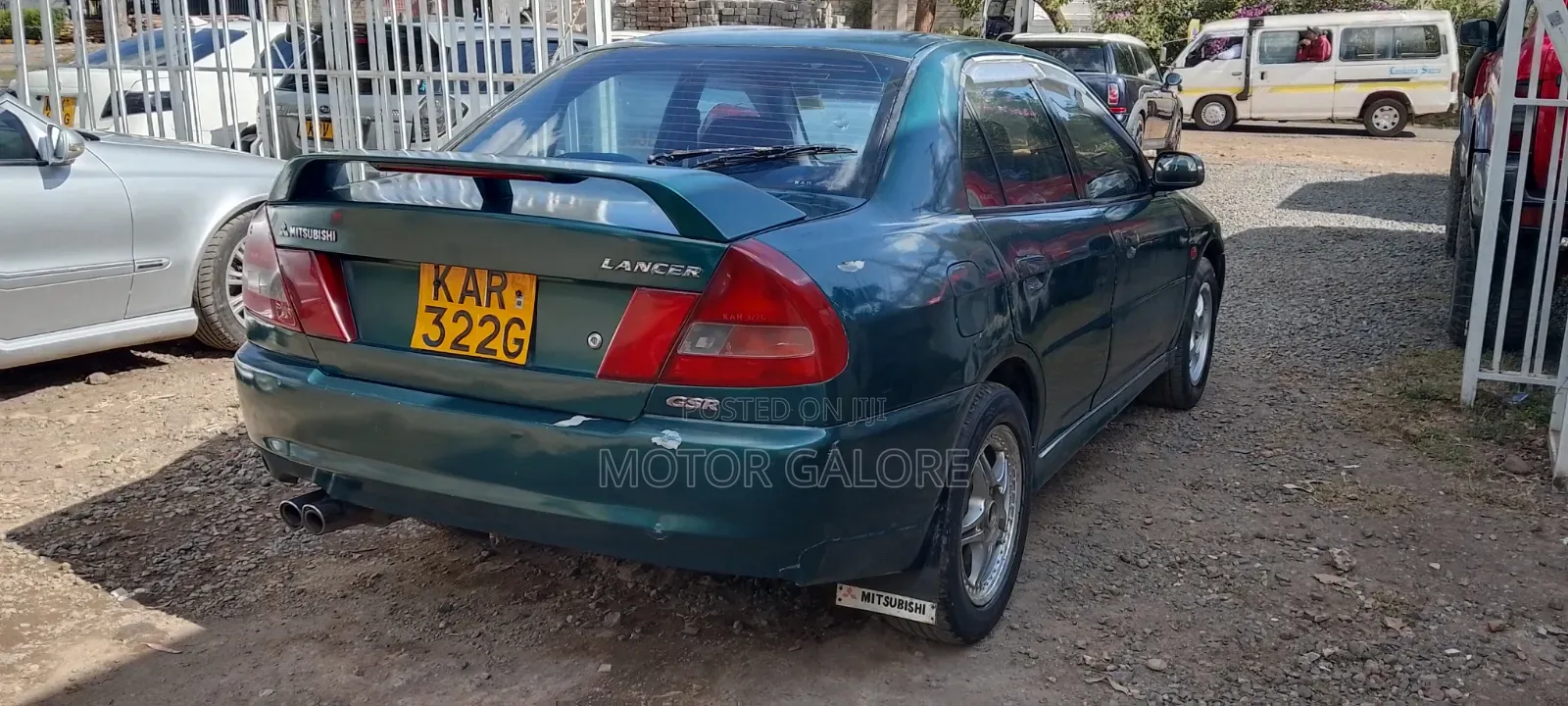 Mitsubishi Lancer 1996 Green