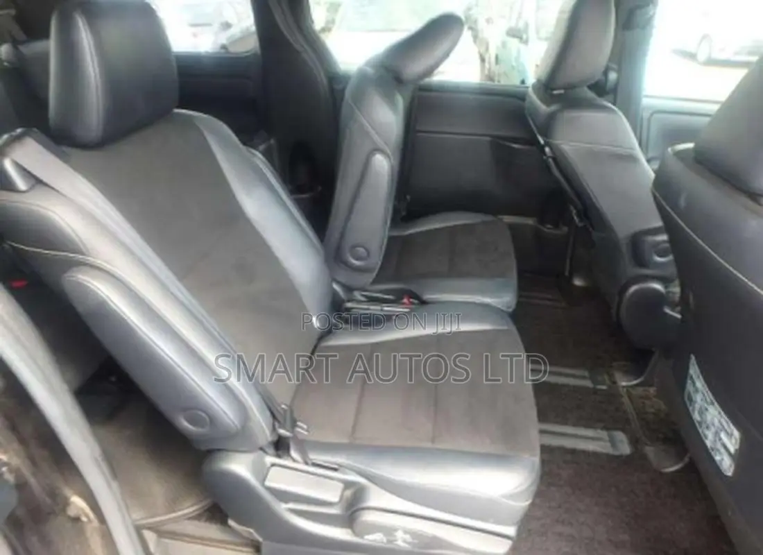 Toyota Noah 2.0 FWD (7 Seater) 2018 Black