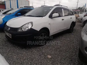 Nissan Advan 2012 White