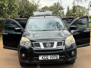 Nissan X-Trail 2012 Black
