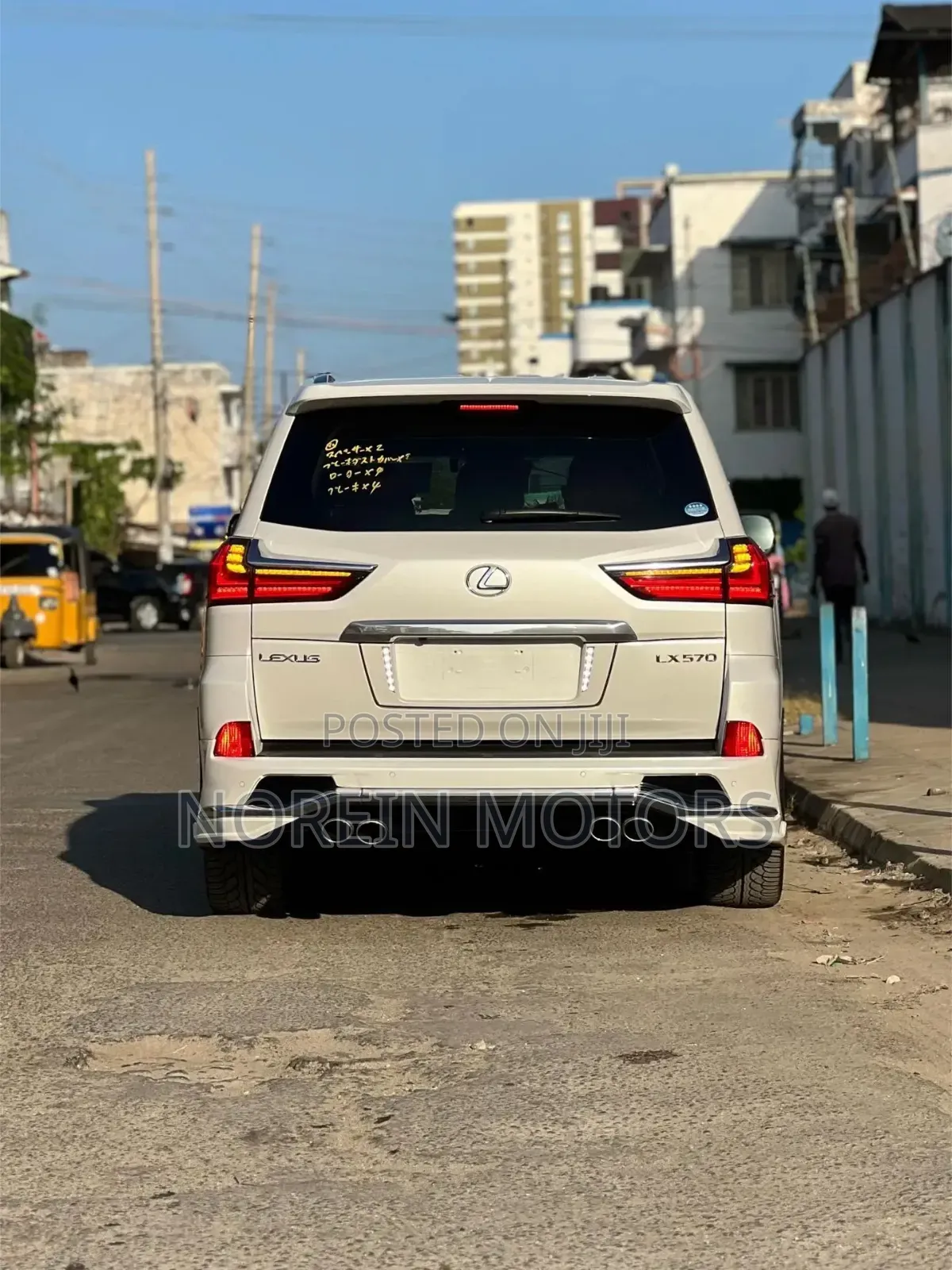 Lexus LX 570 (5 seats) AWD 2019 White