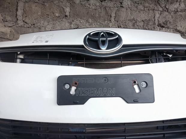Toyota Ractis Nose Cut