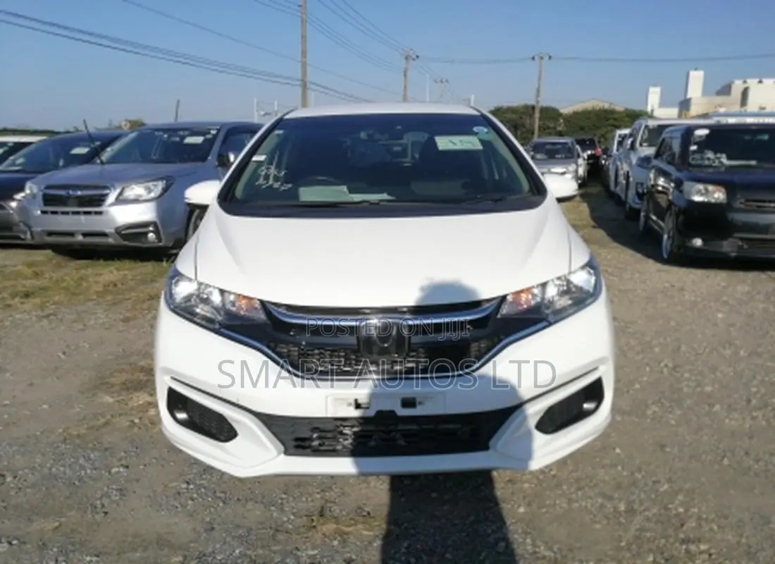 Honda Fit 2018 Pearl