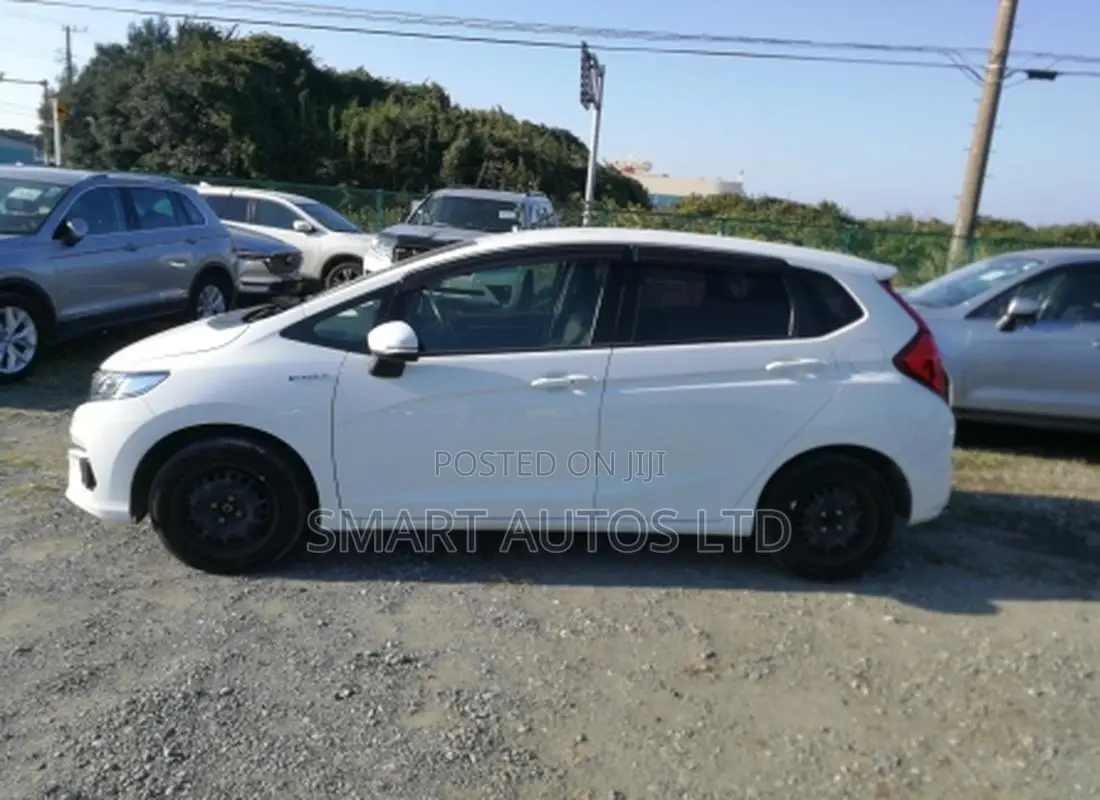 Honda Fit 2018 Pearl
