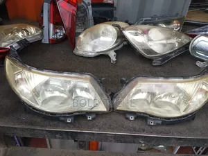 Subaru SH5 Headlight