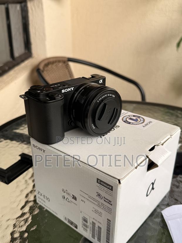 Sony ZV E10 Camera - thumbnail 8