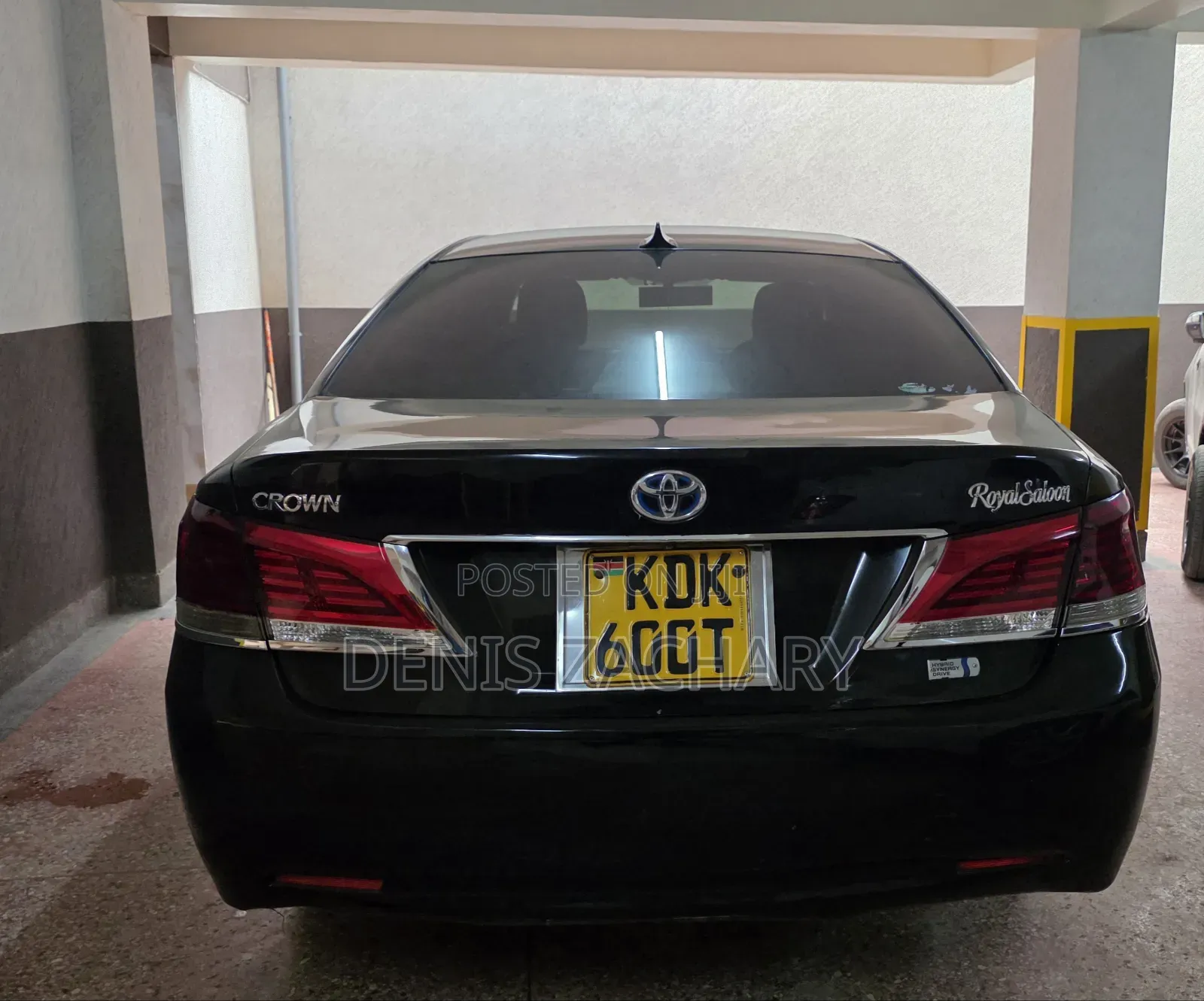 Toyota Crown 2015 Black