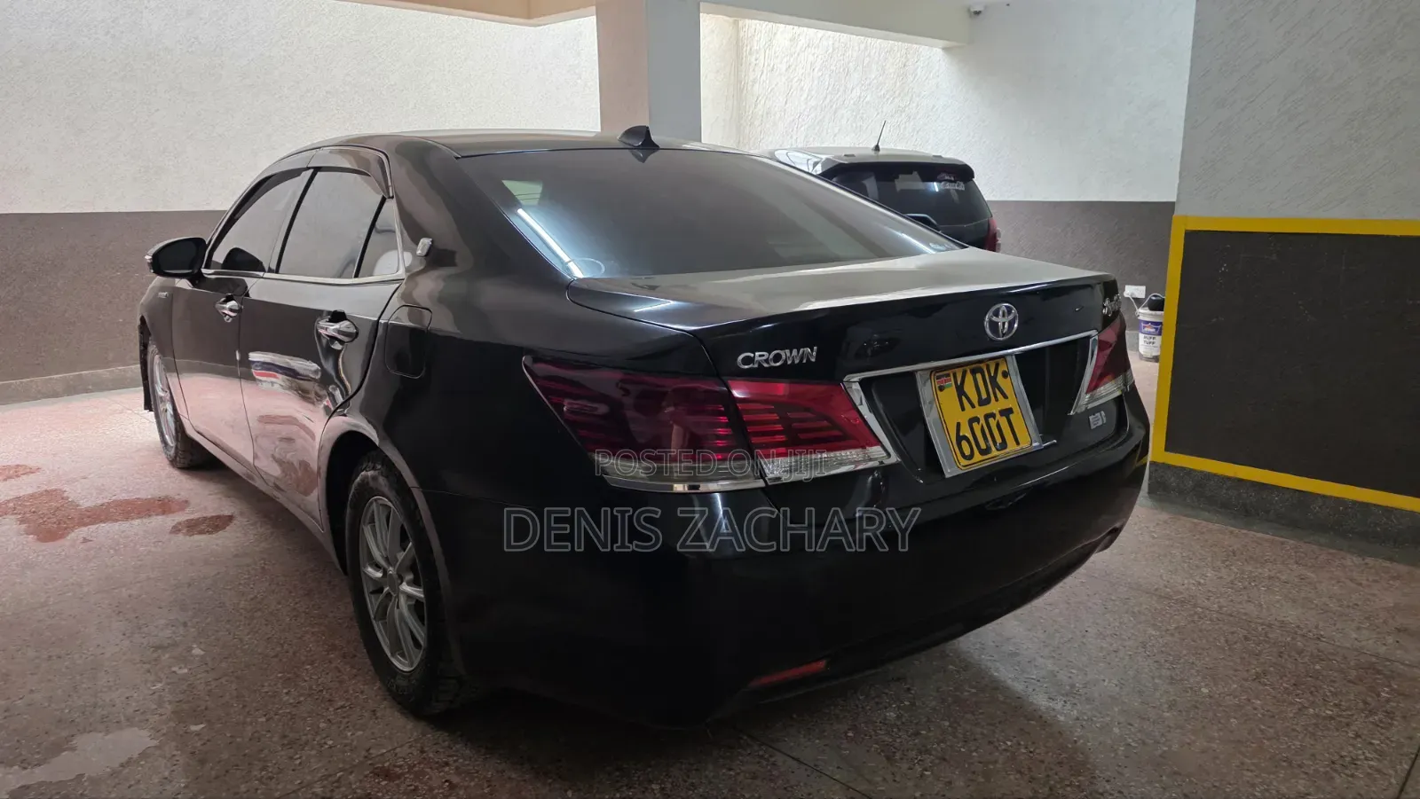 Toyota Crown 2015 Black