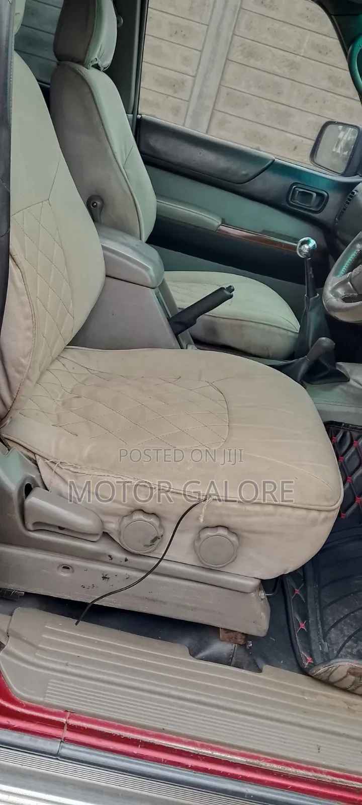 Nissan Patrol 1999 Red