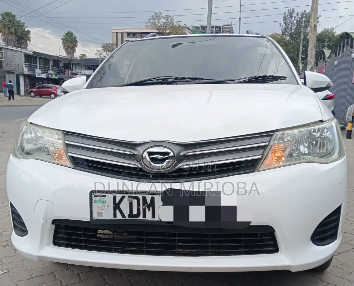 Toyota Corolla Fielder 2016 White