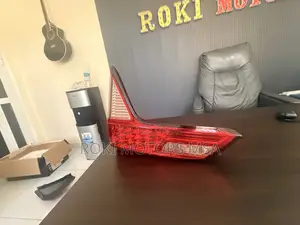 Honda Vezel Boot Tail Light