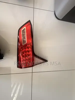 Honda Vezel Boot Tail Light