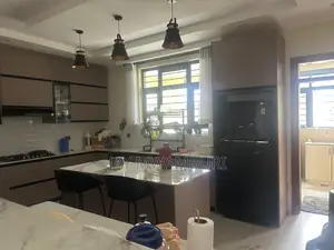 5bdrm Maisonette in Syokimau, Gateway Mall Area for sale