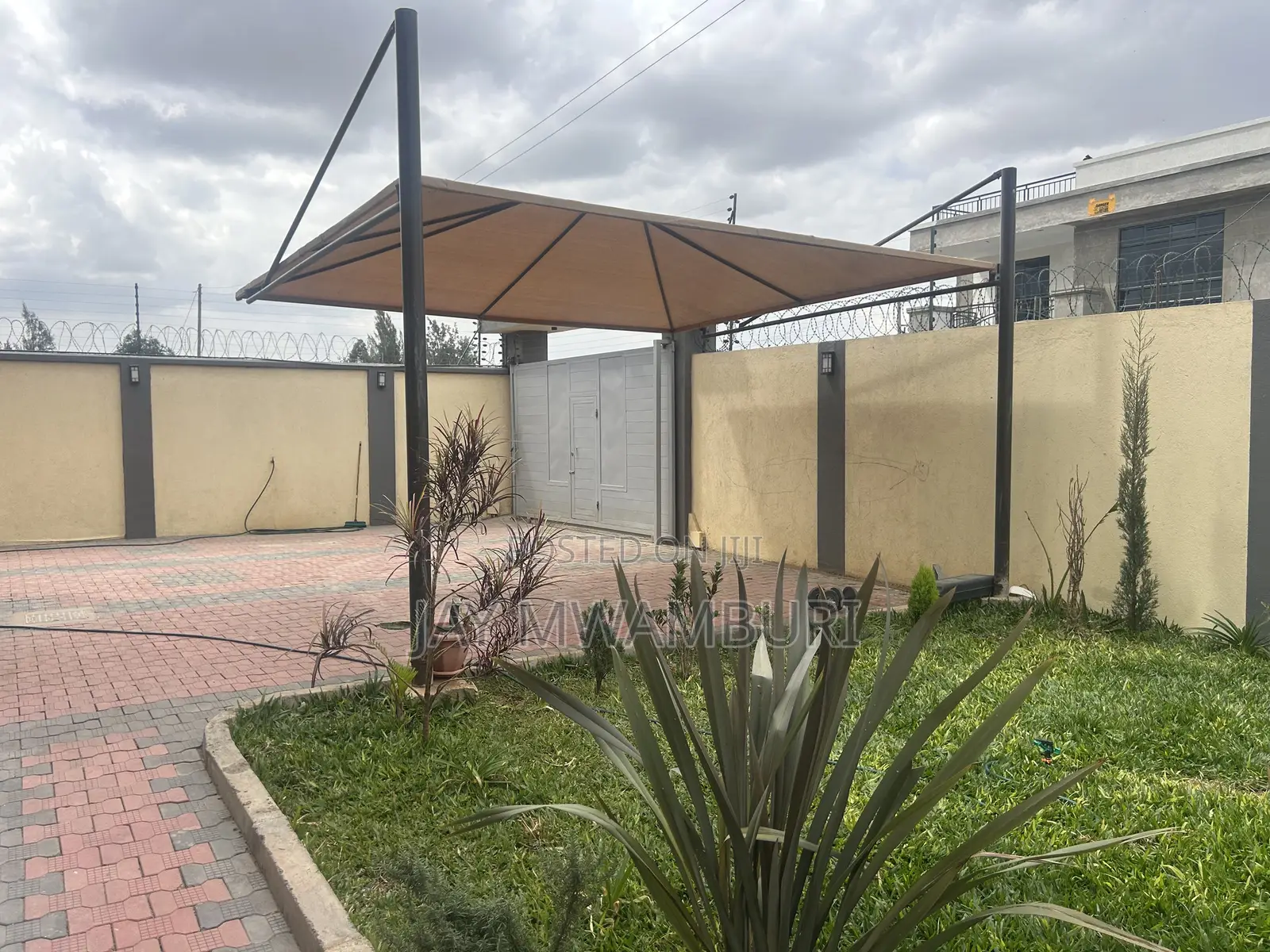 5bdrm Maisonette in Syokimau, Gateway Mall Area for sale