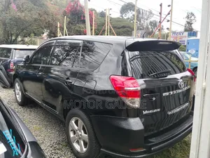 Toyota Vanguard 2012 Black