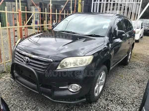 Toyota Vanguard 2012 Black